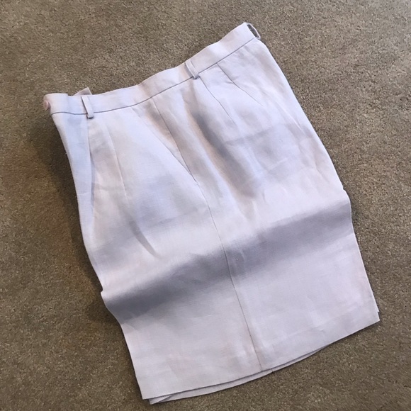 Linen shorts - Picture 2 of 2